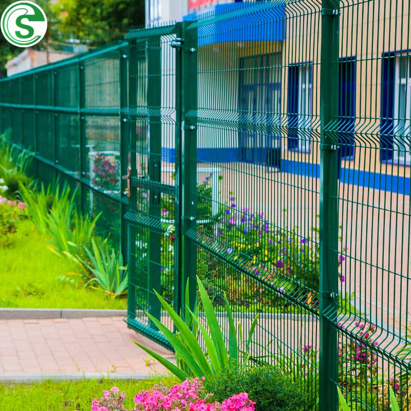 Industry Fencing Wire Mesh Outdoor Fence Panels 3D Fence with Square Post