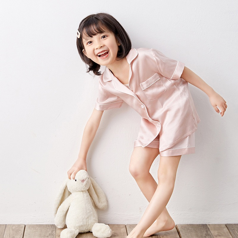 New Design Children's Home Wear Kids Satin Pajamas with Oeko-Tex