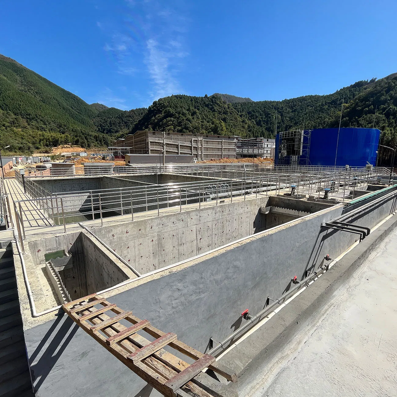 Efficient Pig Farm Wastewater Treatment for Sustainable Livestock Farming