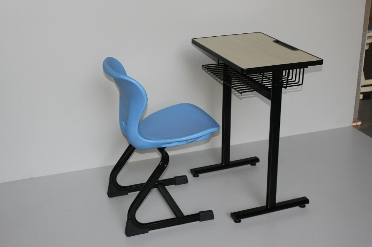 Classroom Ergonomic PP Plastic Adult School Furniture USA Table Desk and Chairs Customized Furniture School