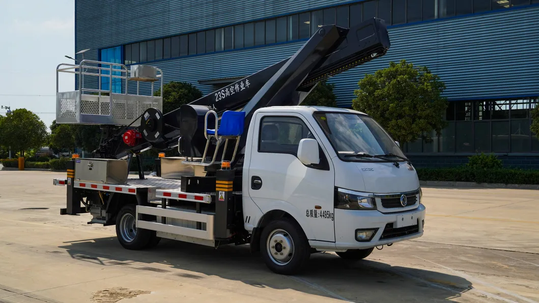 Aerial Work Truck View 4