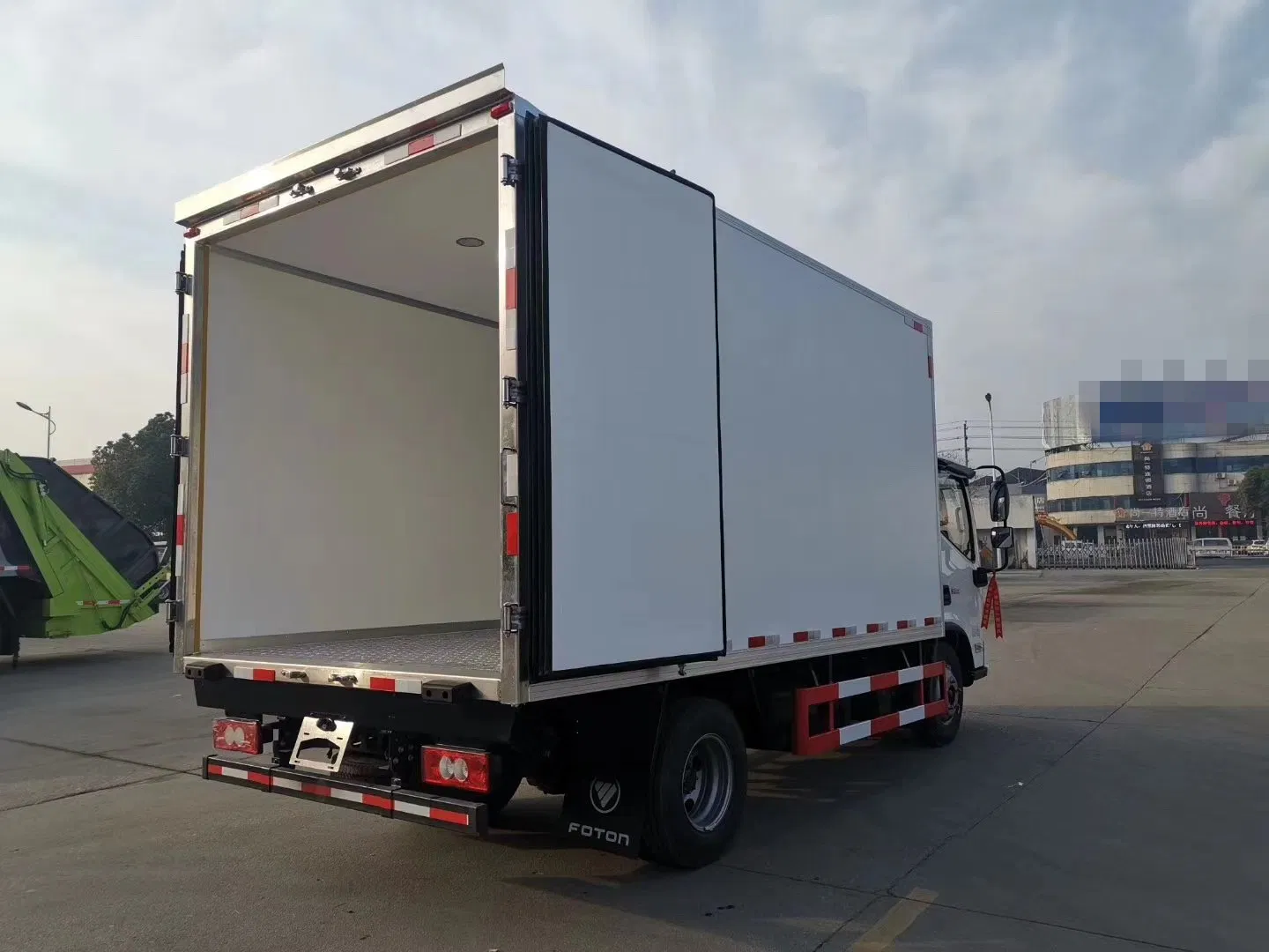 Foton Oumako S3 Refrigerated Truck Narrow Body 4 * 2 Drive Cold Chain Transport Vehicle Temperature Controlled Refrigerated Truck