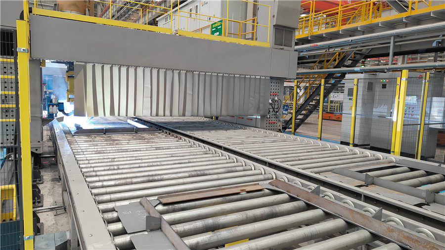 Part welding of heavy duty chassis structure