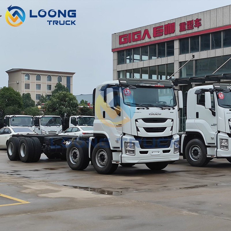 ISO/CE-Certified Giag 8X4 Heavy Duty Cargo Truck Chassis for Port Oversized Cargo Transport