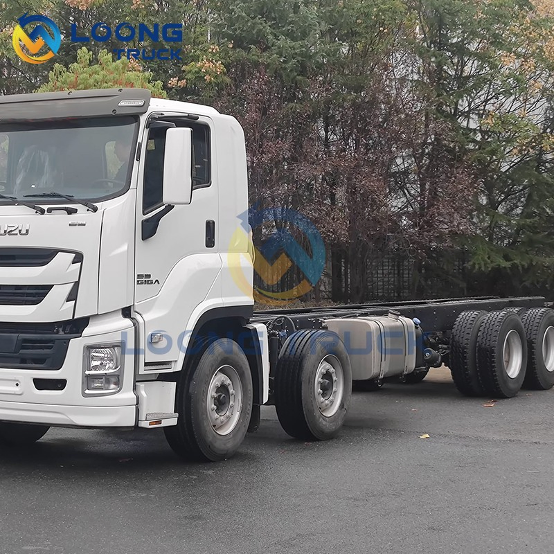 ISO/CE-Certified Giag 8X4 Heavy Duty Cargo Truck Chassis for Port Oversized Cargo Transport