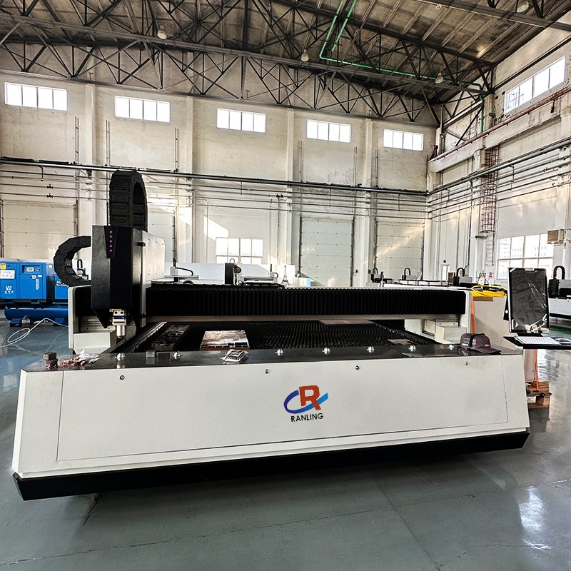 CNC Fiber Laser Cutter Fiber Laser Cutting Machine for 2.5mm 3mm Stainless Steel Steel