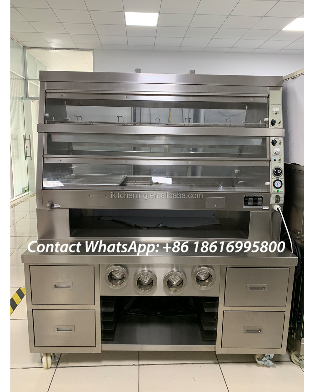 Fried chicken warmer display