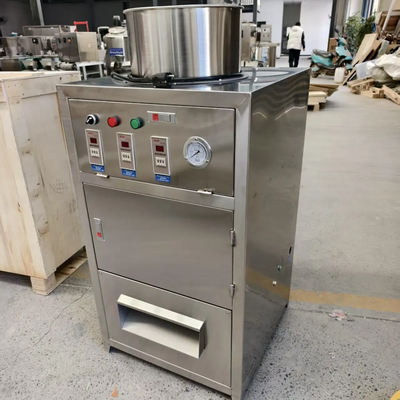Multifunctional Vegetable Machine for Efficient Garlic Processing and Preparation