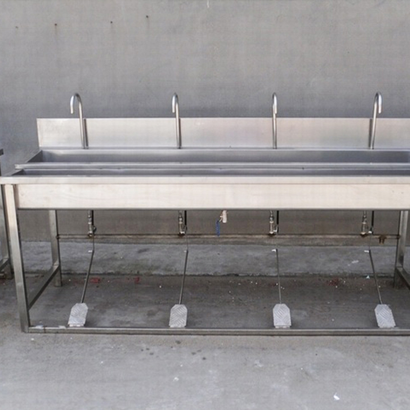 Automatic Surgical Hand Wash Sink Triple Station Floor Standing With Soap Dispenser