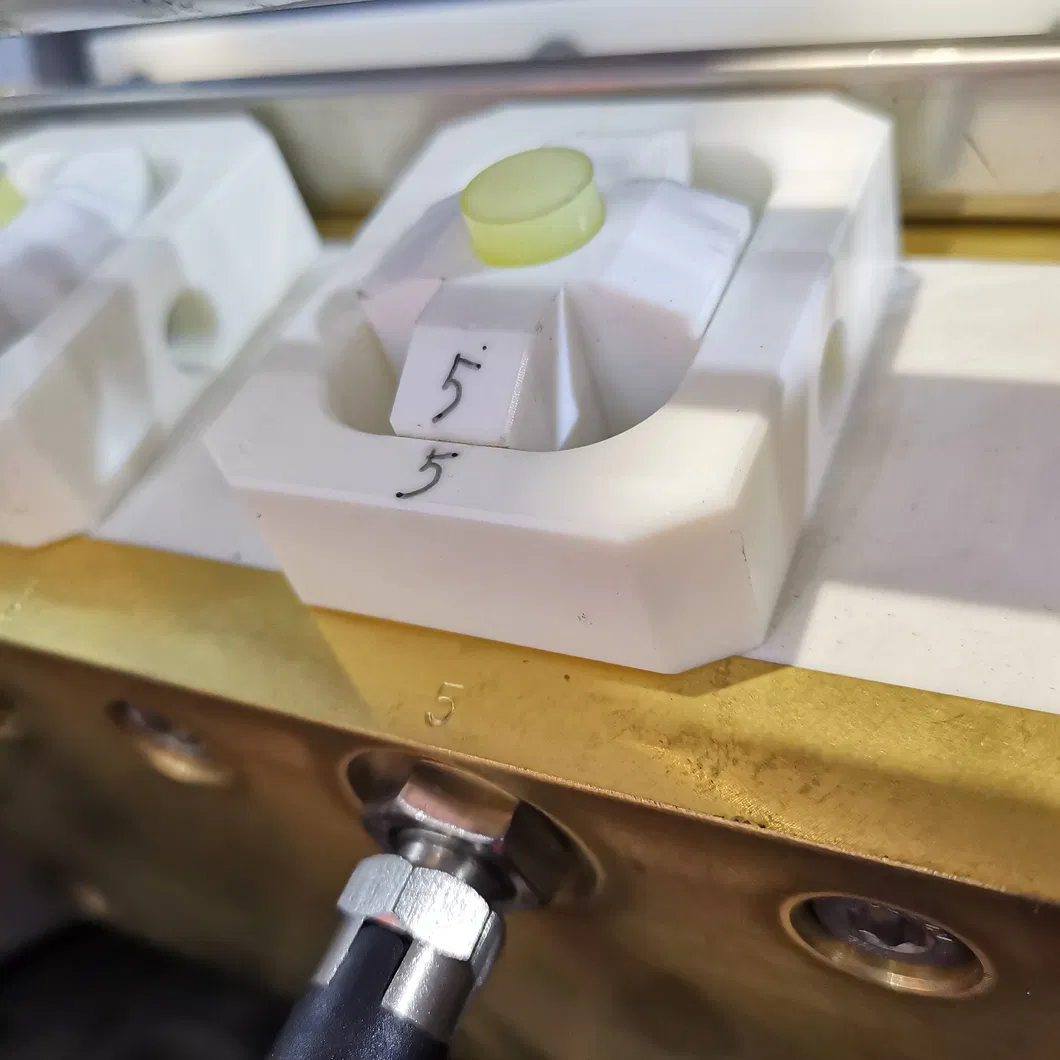 Special engineering plastic slicing piston