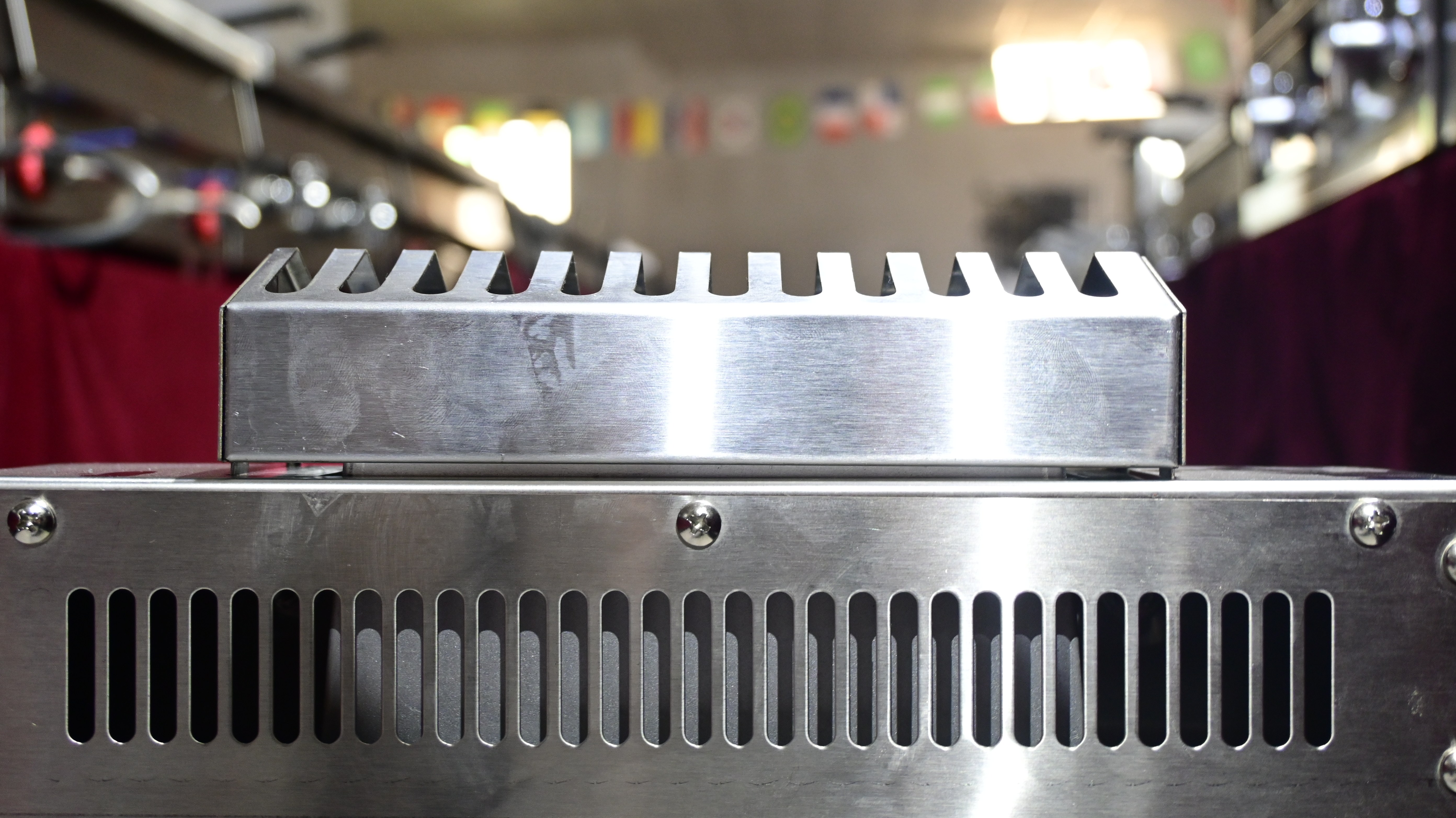 OUTE 16L Countertop Durable Gas Deep Fryer Commercial Stainless Steel Fryer Machine Single Basket for Snack Shop Cafe Kitchen