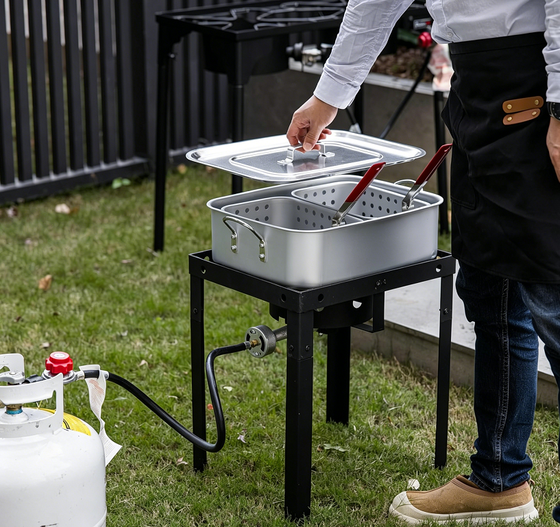Commercial Grade 58000 BTU Outdoor Fish Fryer 18 Qt Propane Deep Fryer with 2 Baskets Lid Perfect for Camping Backyard Party