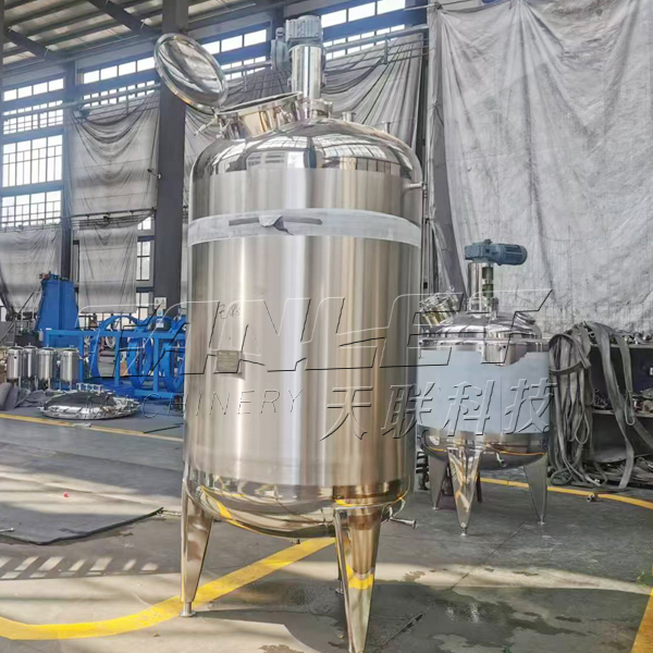 Sterile Liquid Preparation System with Stainless Steel Mixing Tank with Factory Price