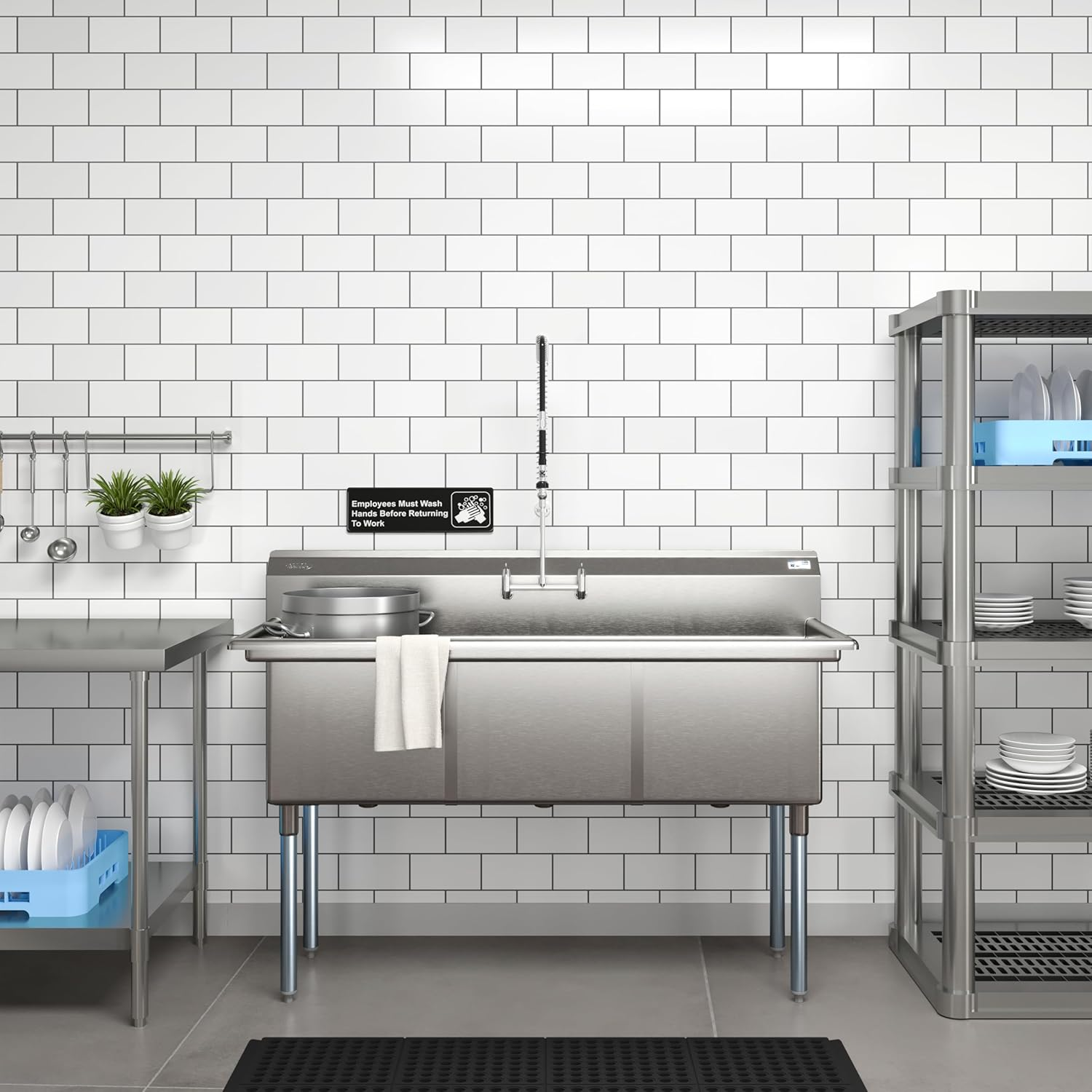 OEM KoolMore Commercial Kitchen Sink Stainless Steel Three Compartment Three Basins for Restaurant Washing Use