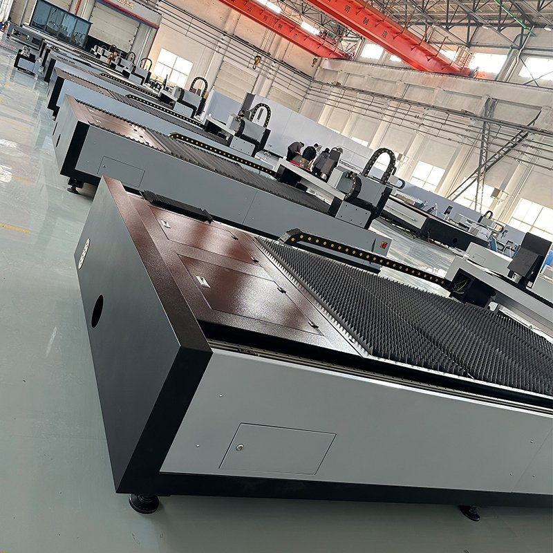 CNC Fiber Laser Cutter Fiber Laser Cutting Machine for 2.5mm 3mm Stainless Steel Steel