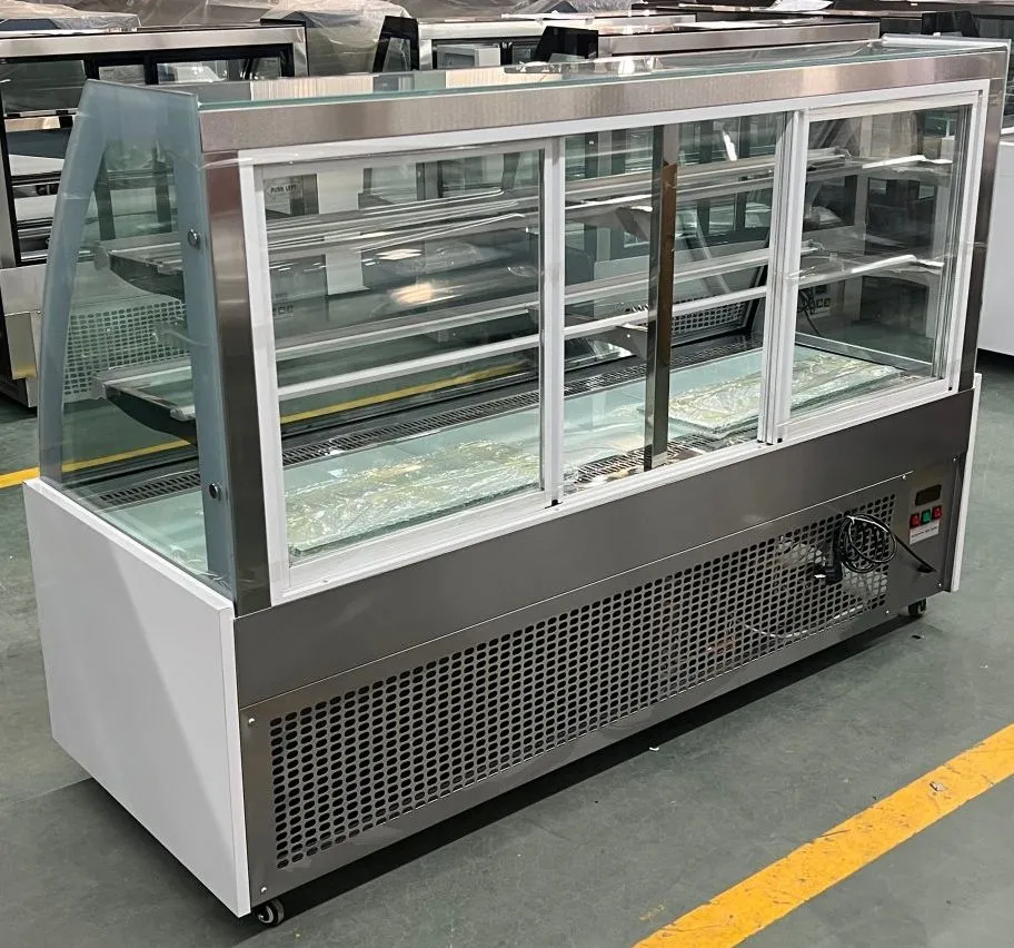 Cake Showcase Refrigerator Pastry Display Counter Cake Display Chiller Freezer with Curved Glass