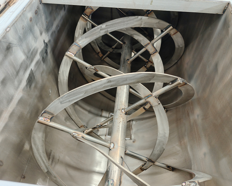 Mixing Blade Detail
