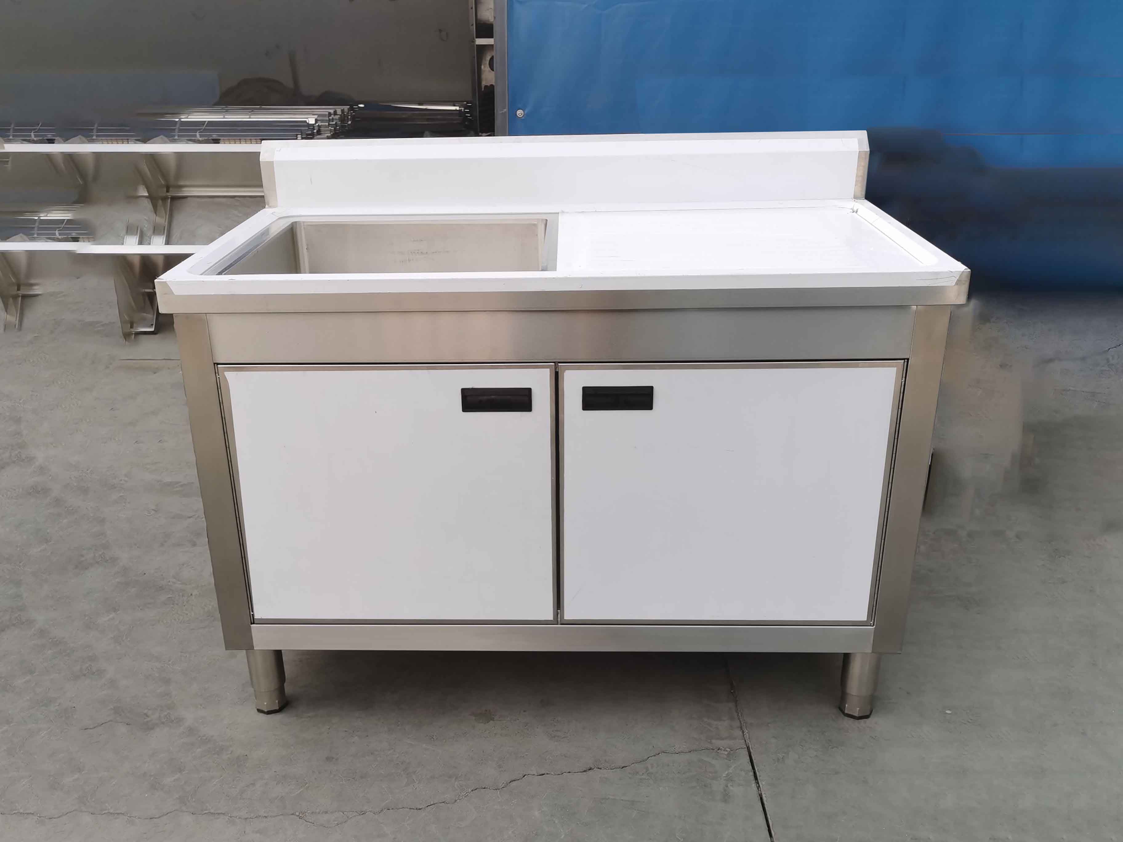 Washing Sink Detail 1