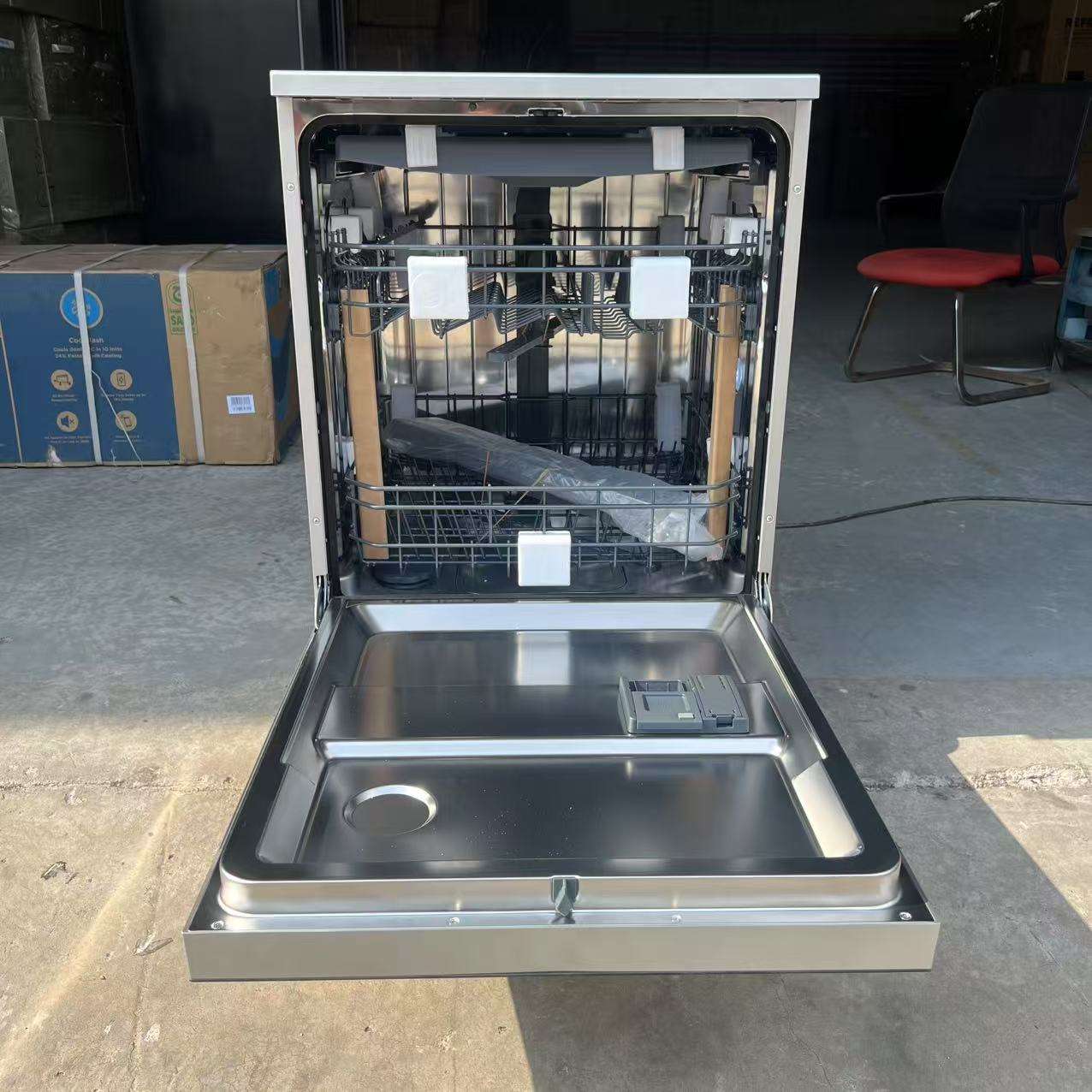 Commercial Stainless Steel Built-In Dishwasher Electric Automatic for Restaurant Kitchen US Plug Type for Household Hotel Use
