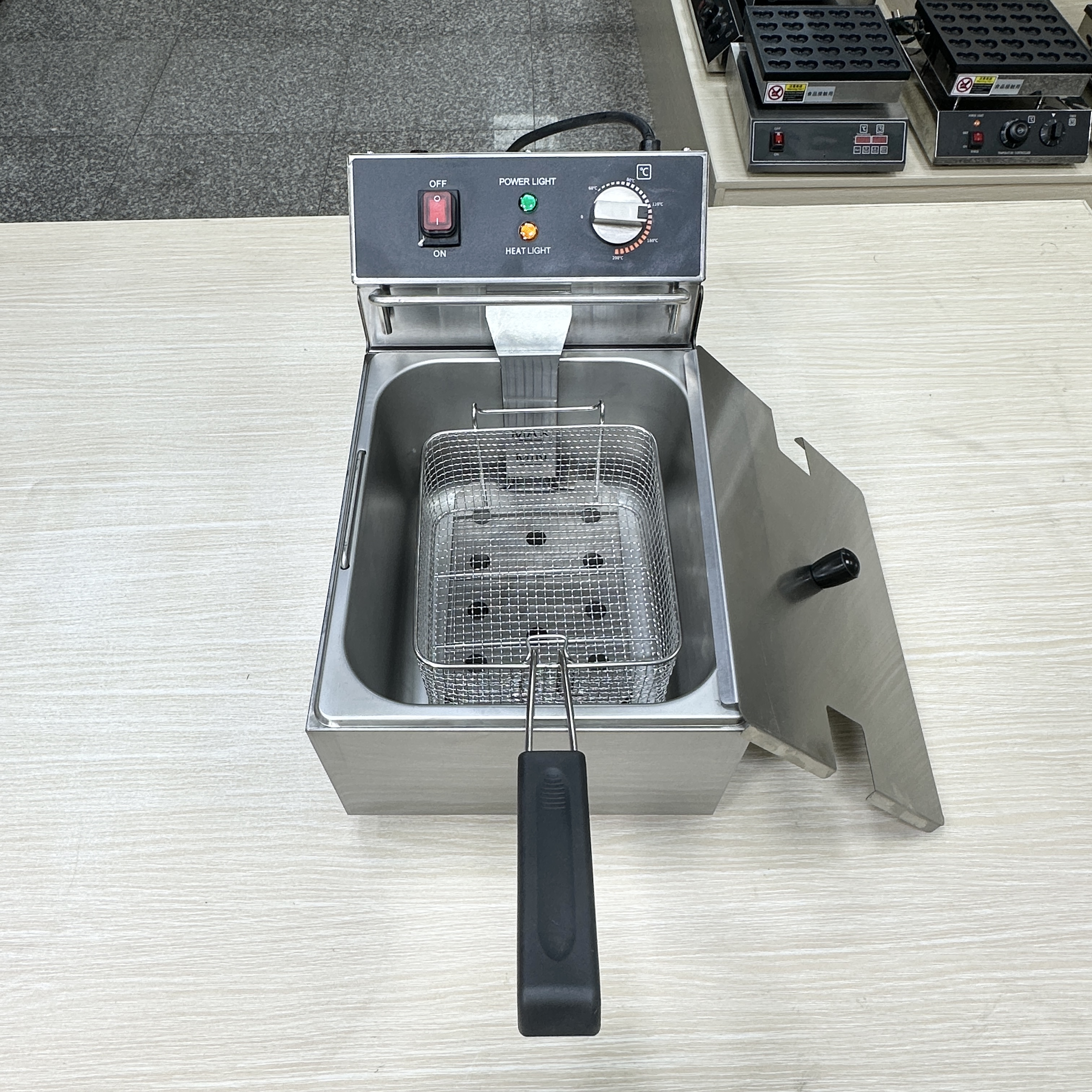 Commercial Use Fryer Kfc Chips Restaurant Hotel Industrial Electric Deep Fryer with CE