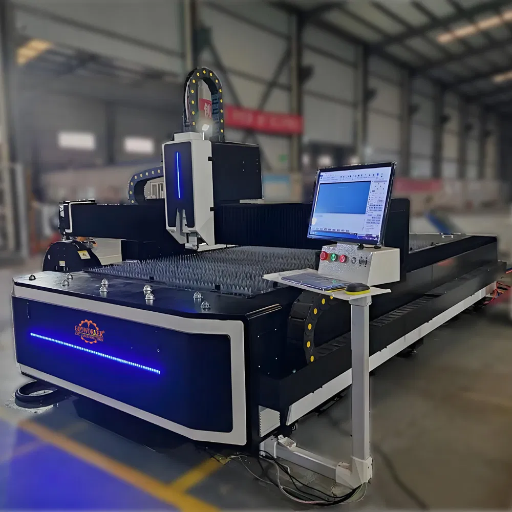 3015 Plate Tube CNC Fiber Laser Metal Cutting Machine 2000W 3000W 6000W Raycus Laser Power