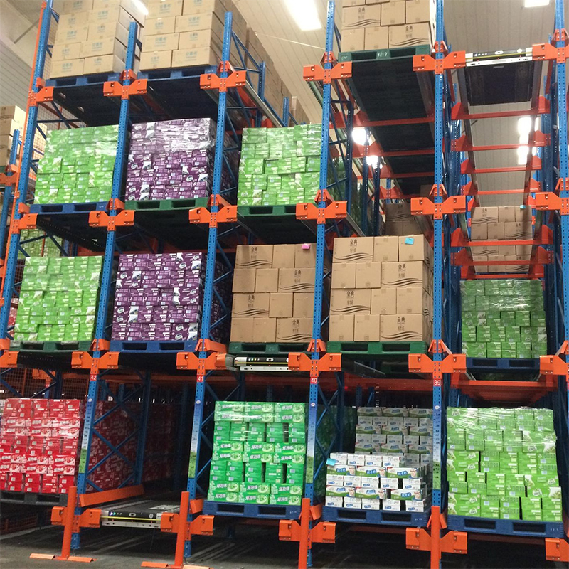 China Factory Direct Heavy Duty Steel Shelving Warehouse Automatic Two-Way Radio Shuttle Rack System Pallet Racking for Storage