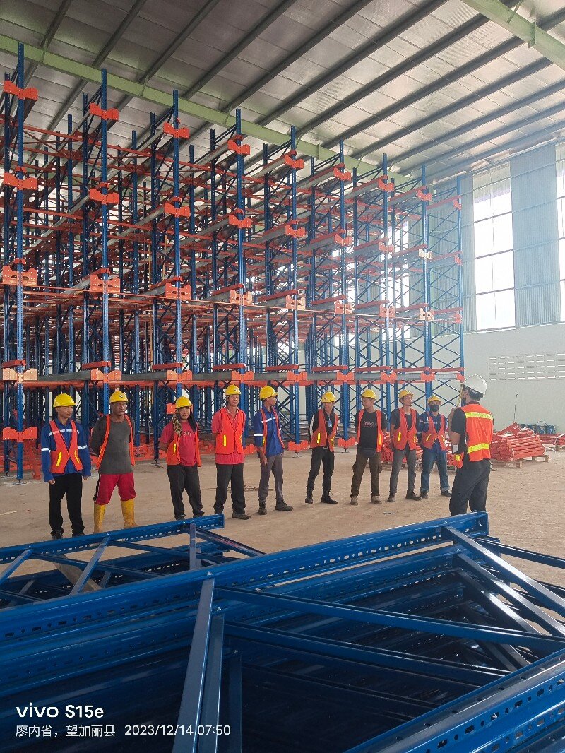 Inventory Management Industrial Stacking Racks Warehouse Shelves Storage Systems Radio Warehousing Shuttle Racking For Pallet