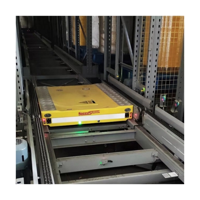 Peterack CE Certified Automatic Warehouse Stacking Racks Shelves Radio Shuttle Racking System Four Way Pallet Radio Shuttle Rack