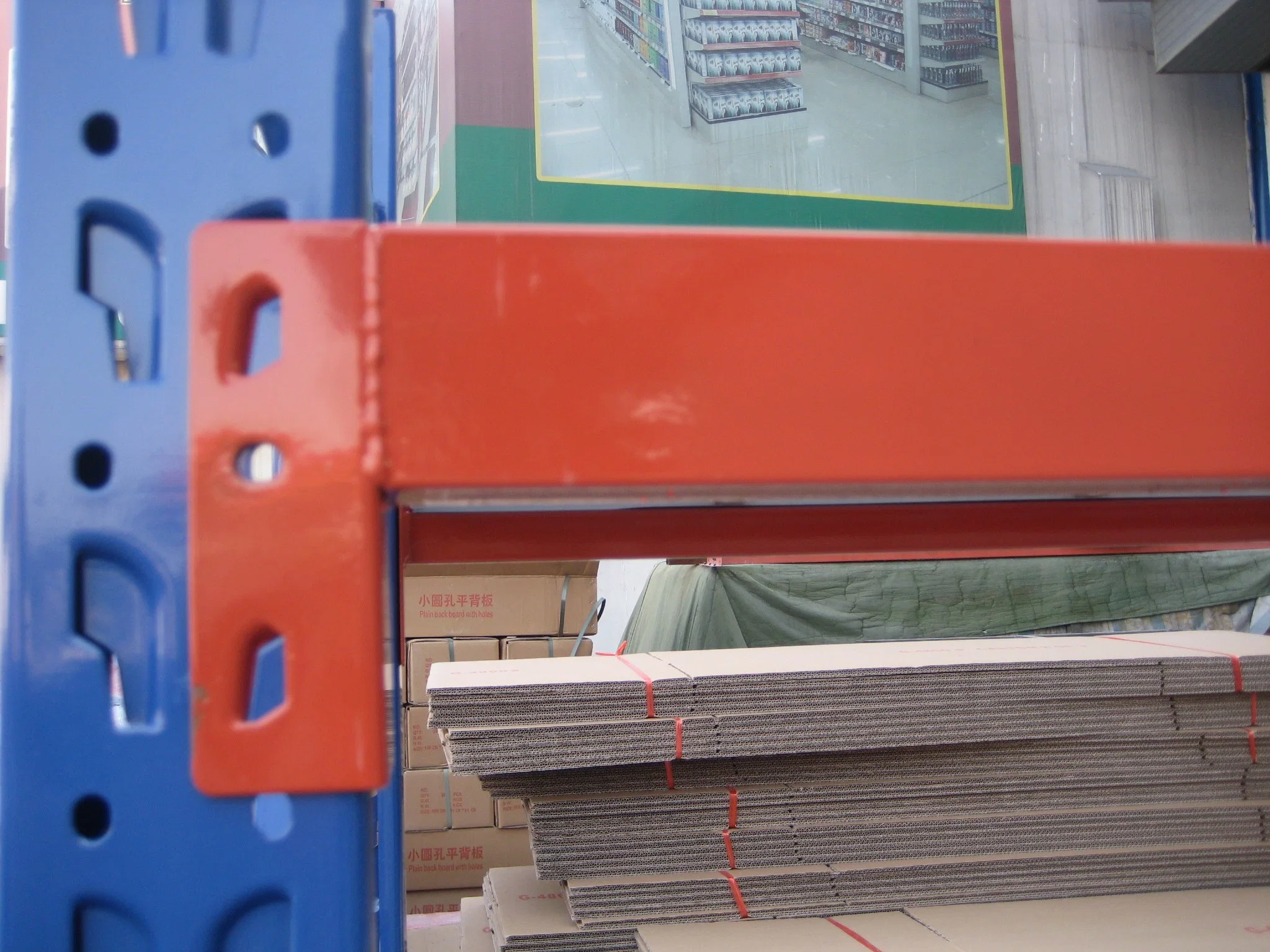 High Capacity Storage Rack for Industrial Warehouse Needs