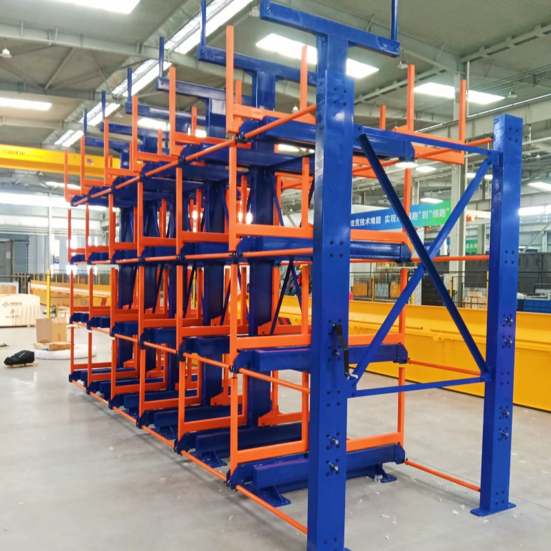 Heavy-Duty Adjustable Telescopic Cantilever Rack for Long Metal Pipe Storage