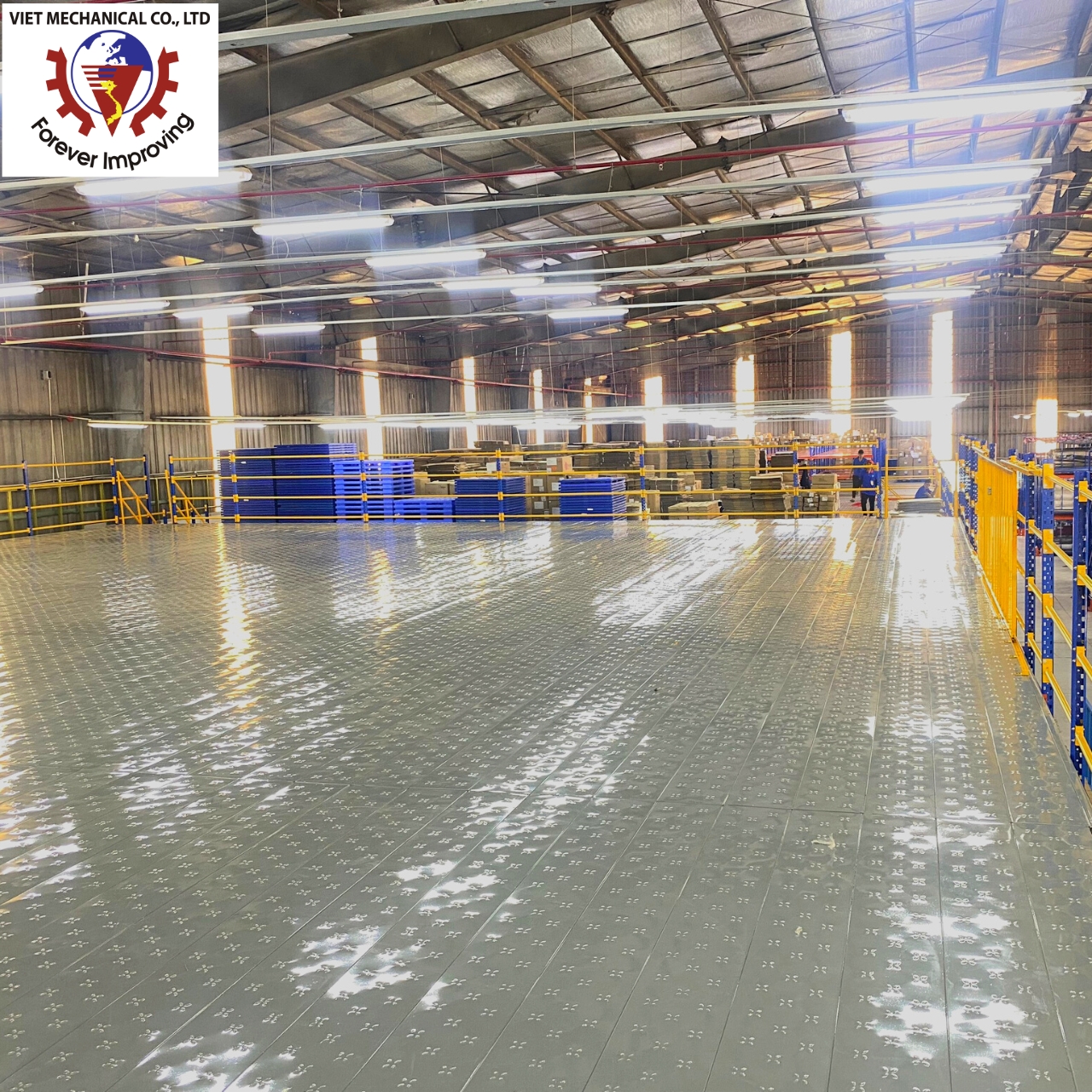 Mezzanine Floor Racking System Designed To Maximize Vertical Storage Space With Strong Structure And Flexible Warehouse Layout