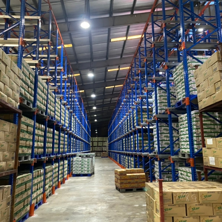 Durable Selective Racking System For Safe And Efficient Warehouse Inventory Storage And Management Operations