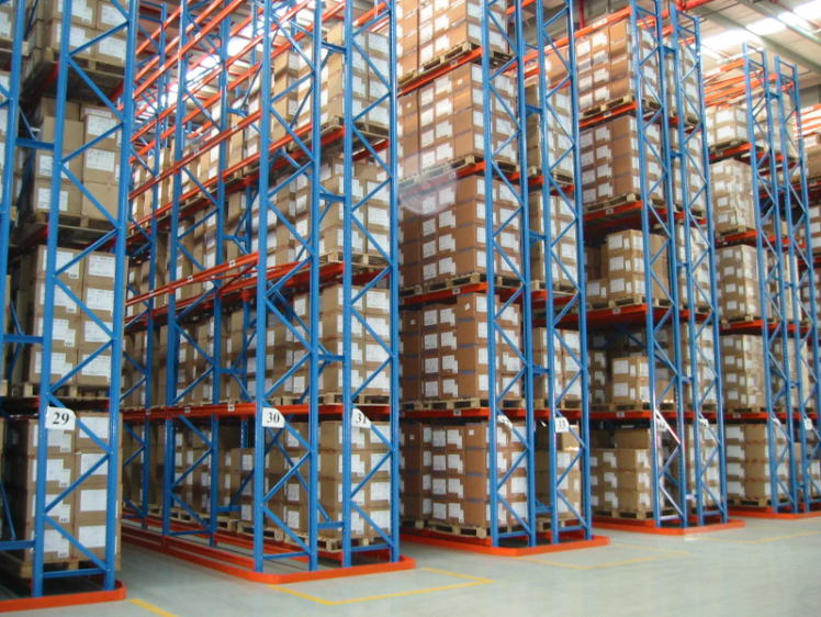 Very Narrow Aisle Pallet Racking System