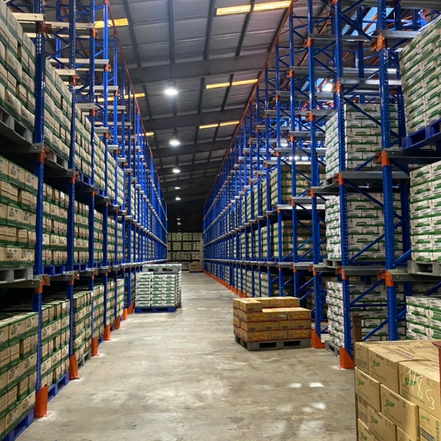 Drive In Racking System With High Density Storage Design Allowing Forklift Entry Maximizing Warehouse Space Utilization