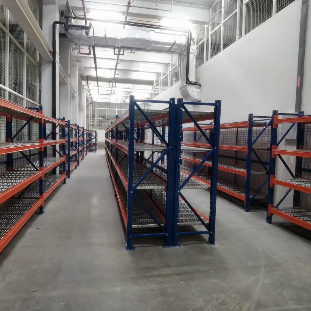 5-Layer Selective Pallet Rack Medium Light Duty Steel Warehouse Rack Industrial Corrosion Protection Boltless Electrostatic