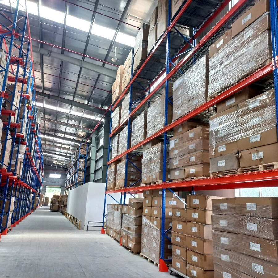 Drive In Racking System With High Density Storage Design Allowing Forklift Entry Maximizing Warehouse Space Utilization
