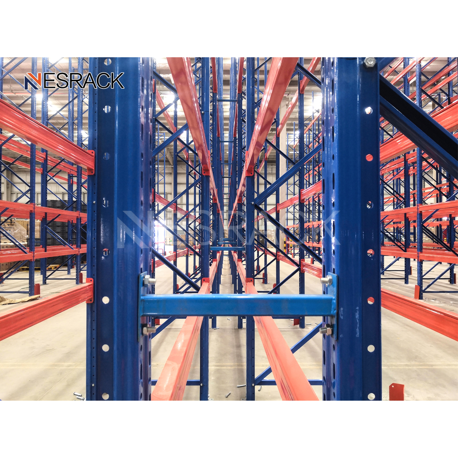 CE ISO Certificated Upright Column Teardrop Pallet Racking Solid Dexion Pallet Racking Beam Selective Racking High Quality Price