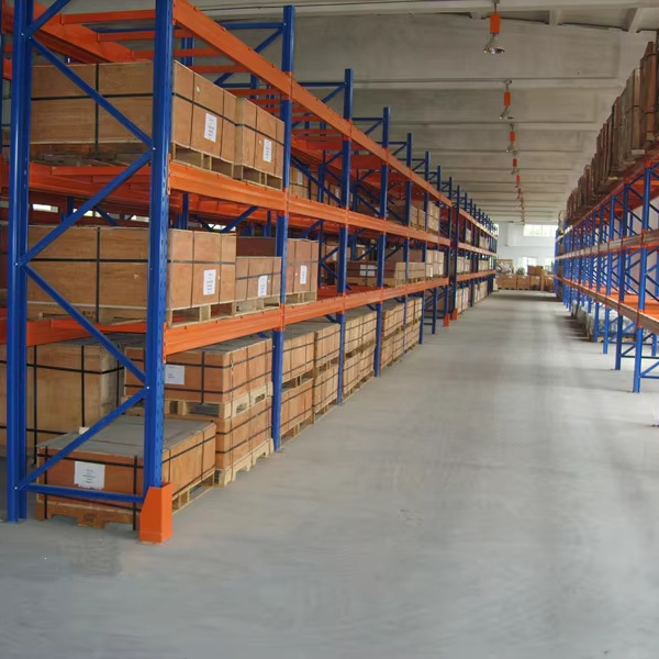 EBILTECH Heavy Duty Shelves Industrial Steel Rack Warehouse Pallet Racking For Medium Weight
