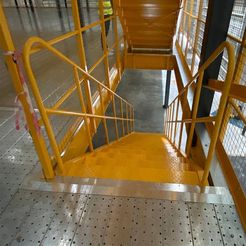 Steel Heavy Duty Storage Metal Shelving Kitchen/Glass Pallet Tyre Mezzanine Rack with Warehouse Equipment/ Workbench