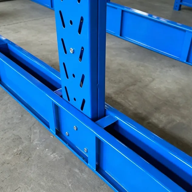 Long Pipe and Lumber Storage Solution Heavy Duty Rack Cantilever Type