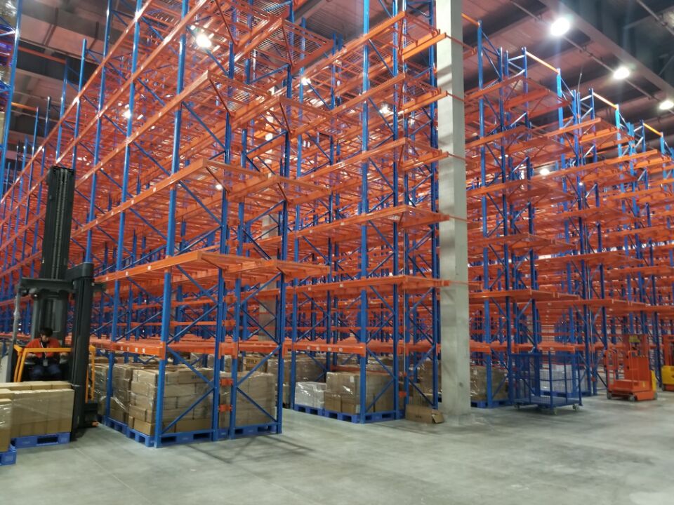 Very Narrow Aisle Pallet Racking System Strong Load Capacity Warehouse Industrial Rack with VNA Trucks High Density Pallet Rack