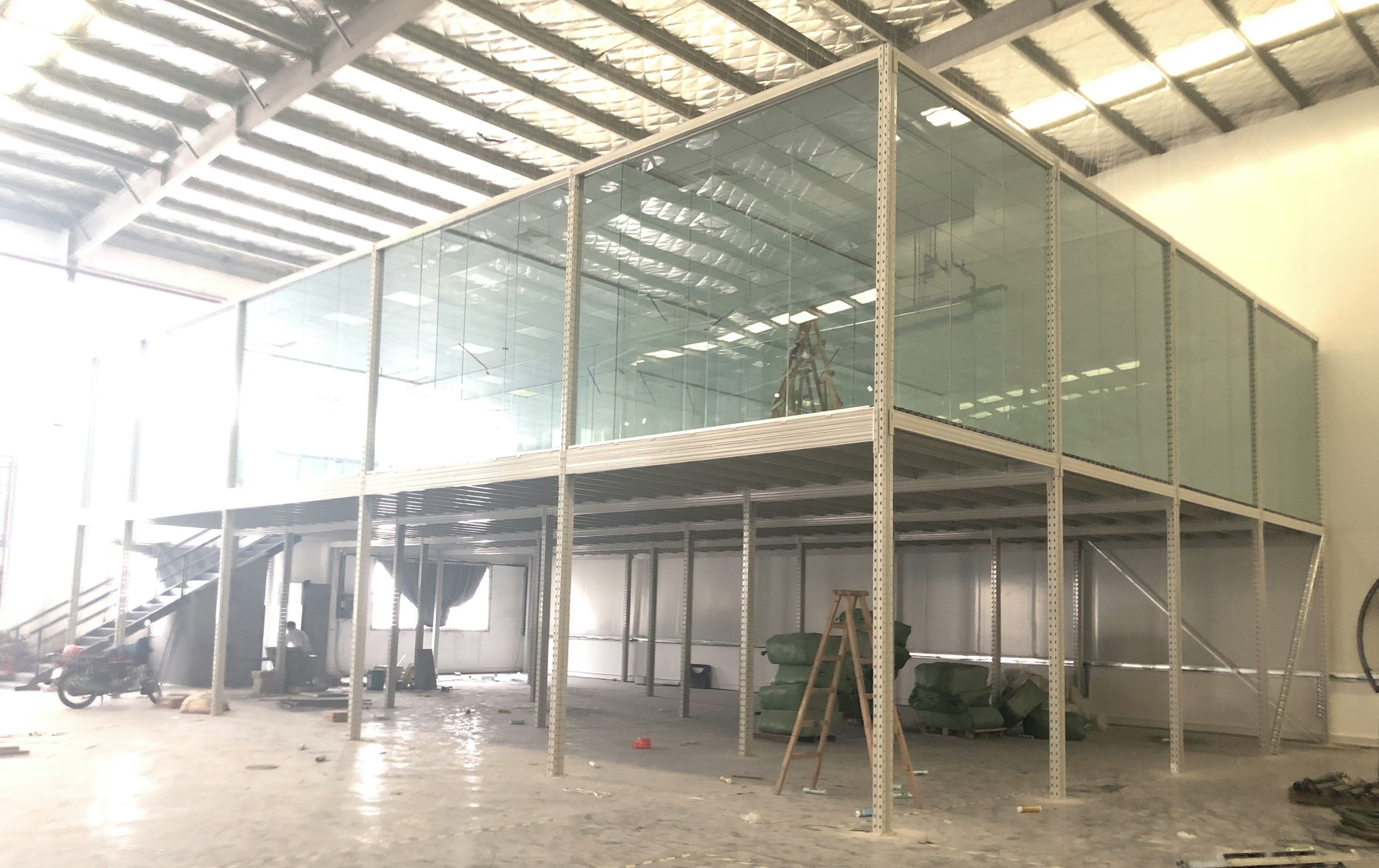 Steel Heavy Duty Warehouse Rack System With Corrosion Protection Plug-in Installation Stacking Racks Industrial Customized Main