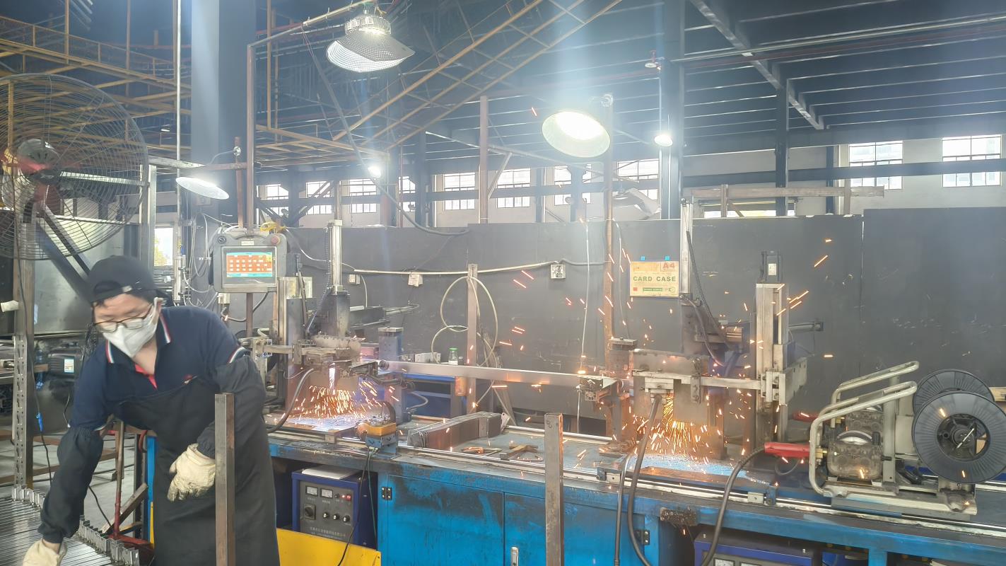 Steel bonding and welding process for racking components