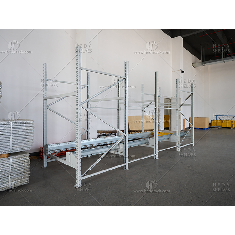 Pallet Shuttle Racking System Warehouse Rack Automatic 4-Way Shuttle Racking Four Way Cold Storage Shuttle Rack