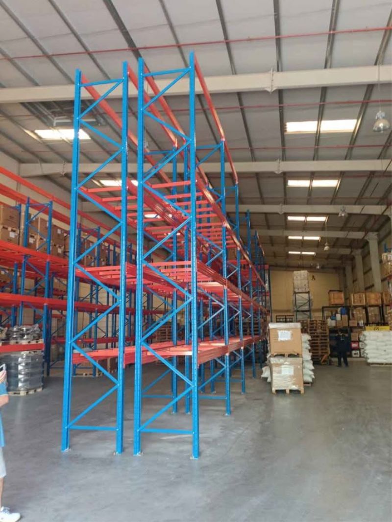Warehouse Storage Heavy Duty Pallet Rack System Industrial Storage Rack Push Back Steel Pallet Rack