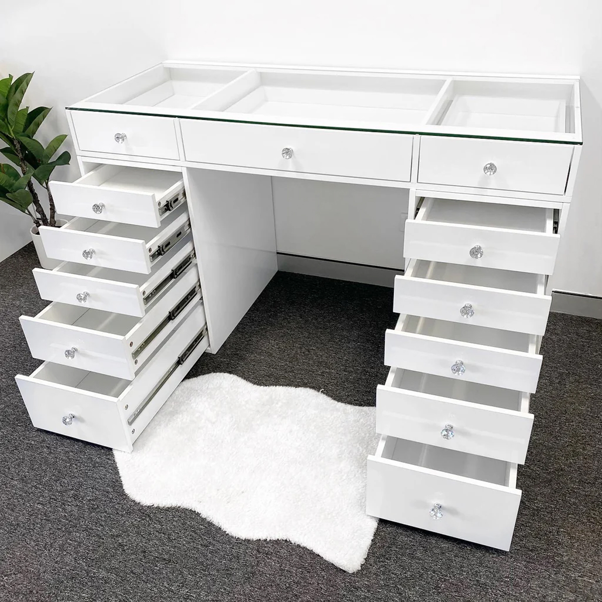 Villa Interior With LED Mirror Dressing Table With Drawers for Luxury Bedroom Makeup Table Vanity Table