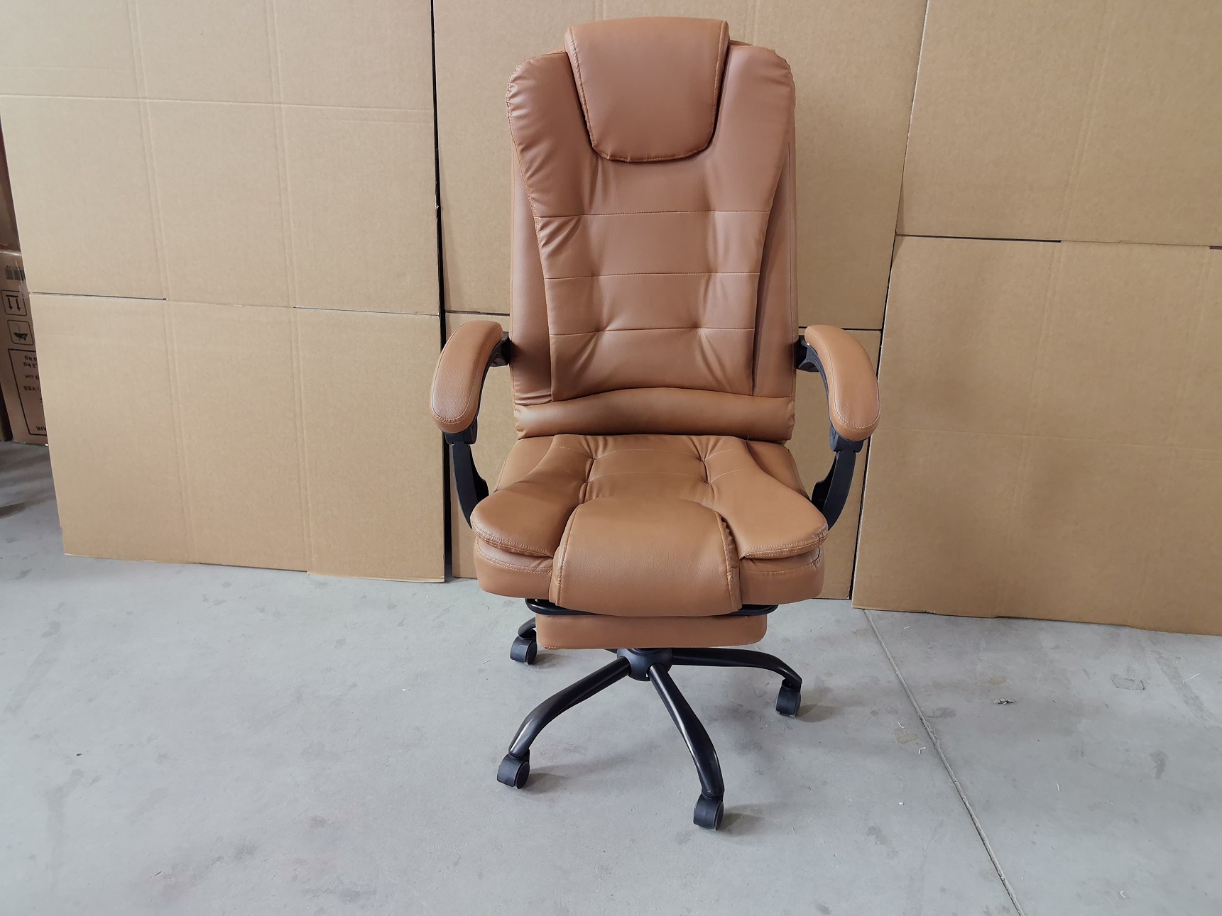 Luxury Brown Leather Guangdong Computer Chair For Home Boss Chair Office Leather
