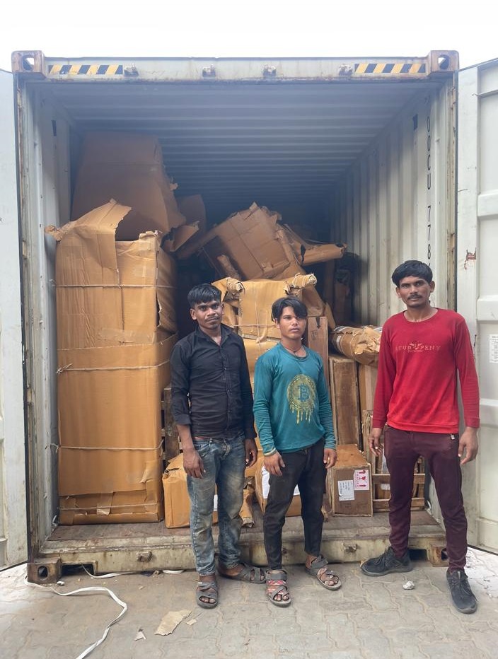 Warehouse Packing 4