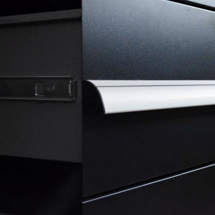 Cabinet Hinge Detail