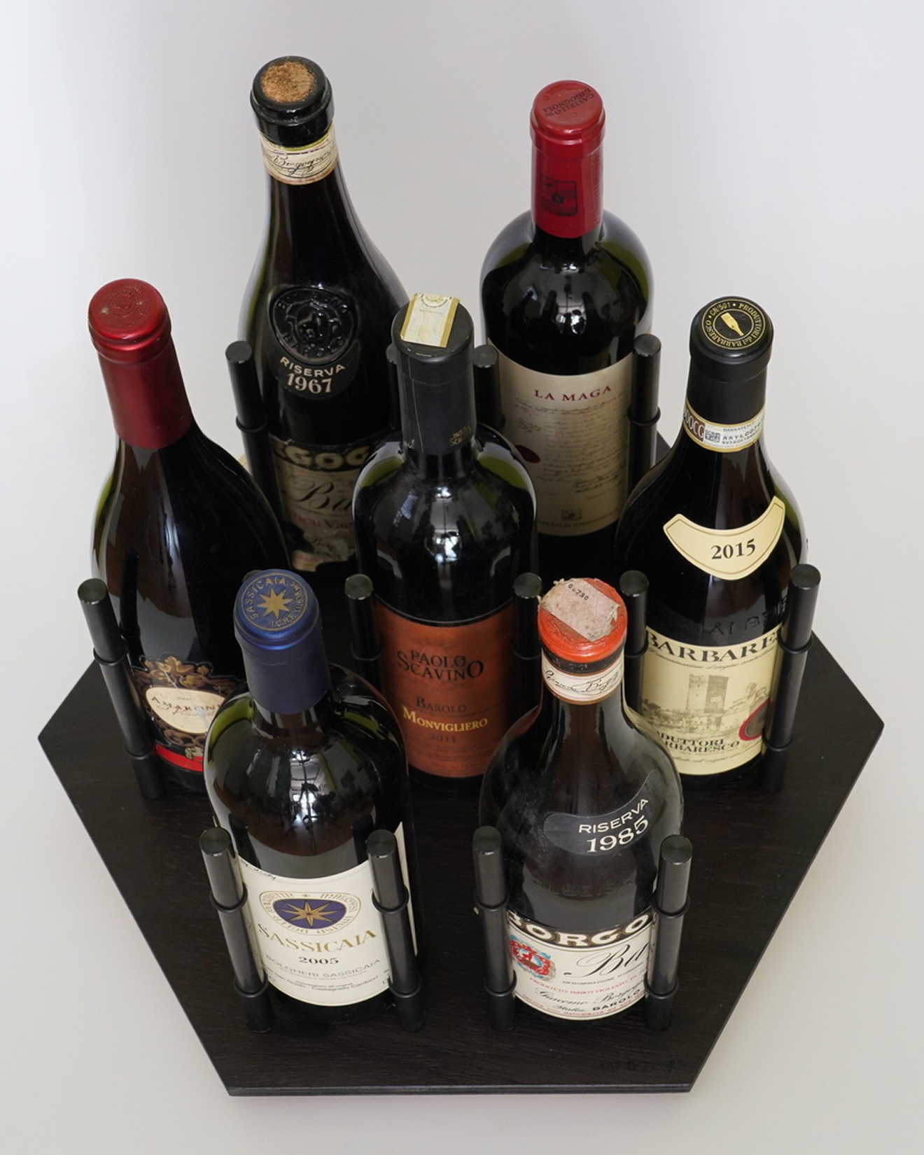 Best Quality Made In Italy Wenge Wine Bottle Holder Wine And Beer Display Rack For Luxury Decoration